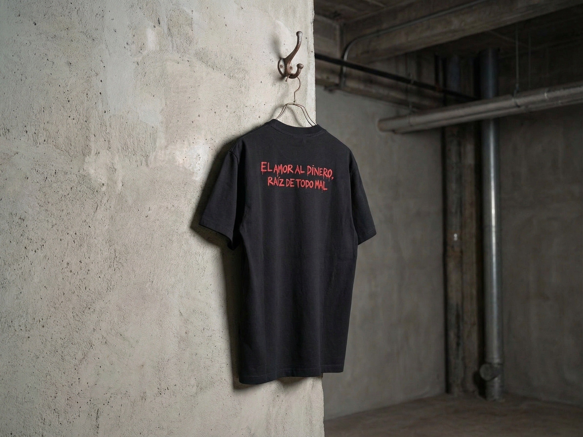 Raiz de Todo Mal - Oversize T- Shirt